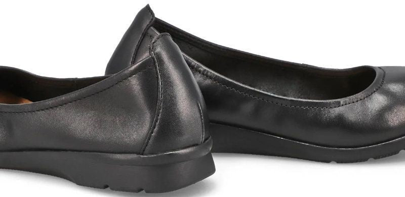 JENETTE EASE 26169494